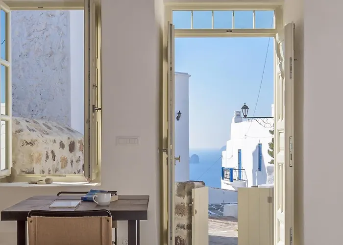 House & Dolce In Plaka (Milos)