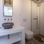House & Dolce In Daire Plaka (Milos)