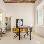 House & Dolce In Plaka (Milos)
