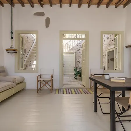 Apartment House & Dolce In Plaka Plaka (Milos)