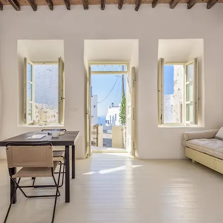 House & Dolce In Plaka (Milos)