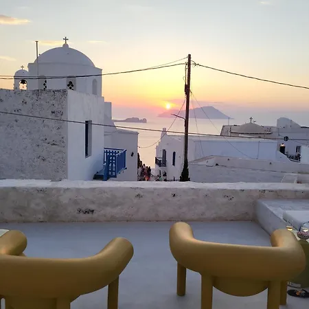 Apartment House & Dolce In Plaka Plaka (Milos)