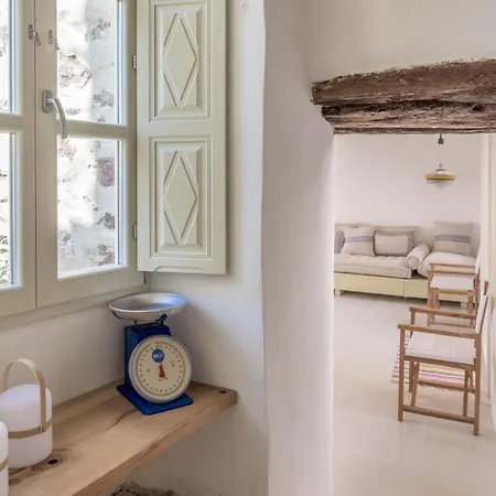 Lejlighed House & Dolce In Plaka (Milos)